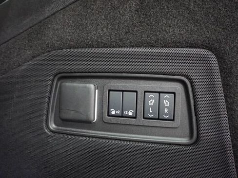 Used 2025 Cadillac Escalade V w/ LPO, Floor Liner Package AWD/4WD image 20