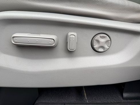 Used 2018 Honda Odyssey EX-L image 60