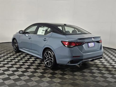 New 2025 Nissan Sentra SR image 7