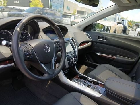 Used 2017 Acura TLX V6 w/ Technology Package FWD image 11