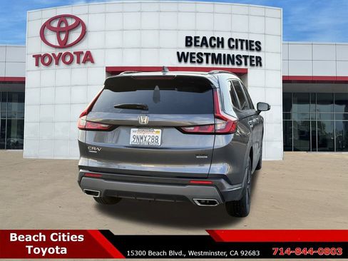 Used 2025 Honda CR-V Sport Touring image 11