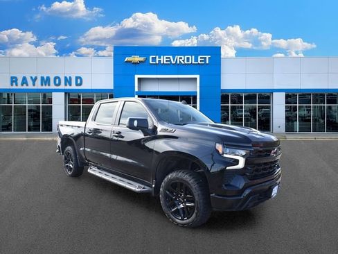Certified 2023 Chevrolet Silverado 1500 LT Trail Boss w/ LT Trail Boss Premium Package AWD/4WD image 11