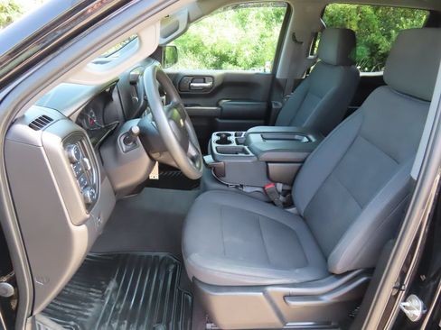 Used 2020 Chevrolet Silverado 1500 Custom w/ Custom Value Package AWD/4WD image 21