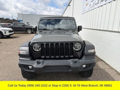 Used 2020 Jeep Wrangler Unlimited Sport AWD/4WD image 2