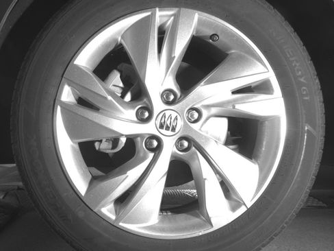 Used 2025 Buick Encore GX Preferred image 12