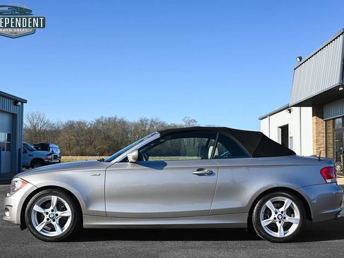 Used 2013 BMW 128i Convertible image 3