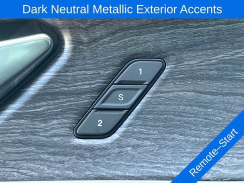 New 2025 Jeep Grand Cherokee L Limited w/ Black Appearance Package image 32