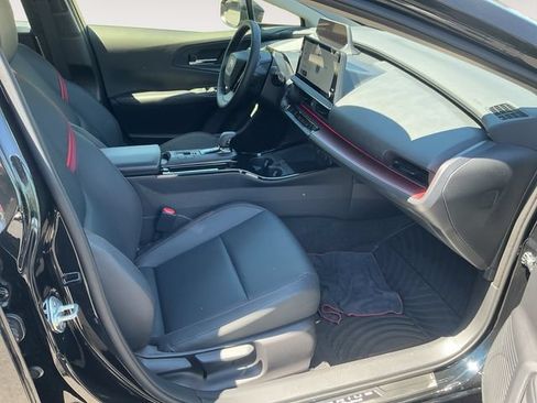 Certified 2024 Toyota Prius Prime FWD image 15
