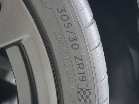 Used 2011 Cadillac CTS V RWD image 31