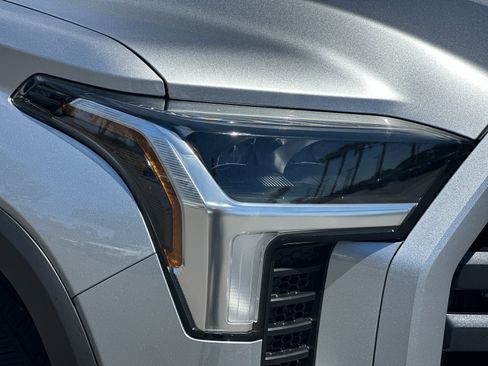 New 2026 Toyota Tundra Limited AWD/4WD image 29