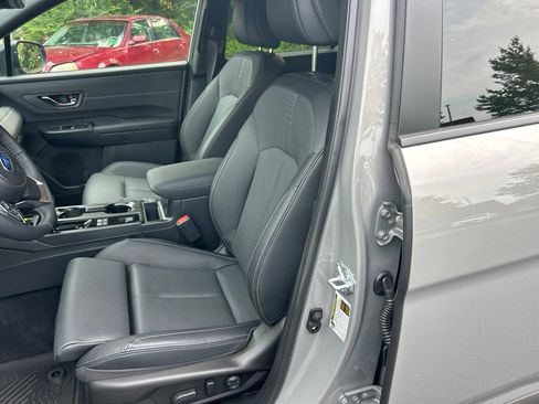 Certified 2026 Subaru Outback Touring AWD/4WD image 17
