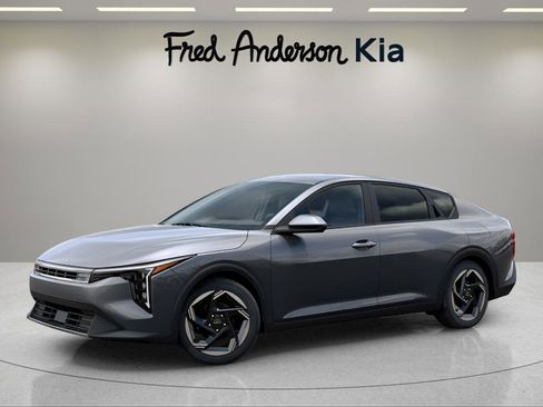 New 2025 Kia K4 EX image 21