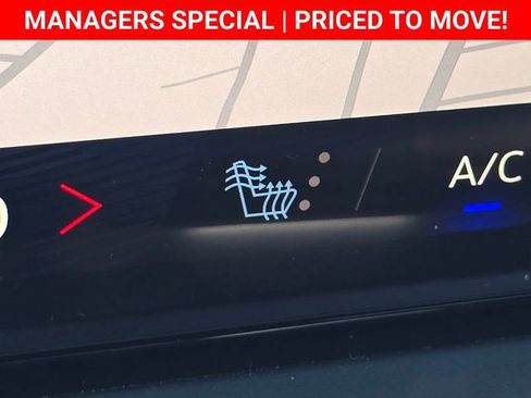 New 2026 Chevrolet Traverse LT w/ Driver Confidence Package image 21