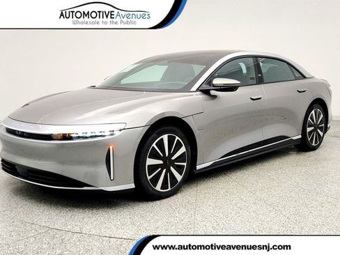 Used 2023 Lucid Air Touring image 1