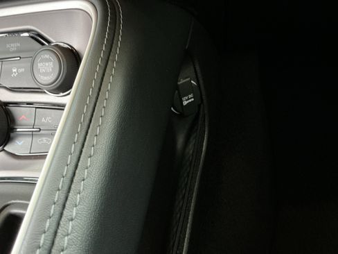 Used 2021 Dodge Challenger R/T w/ Blacktop Package image 28