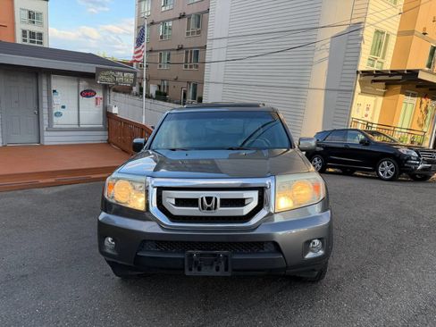 Used 2011 Honda Pilot Touring image 3