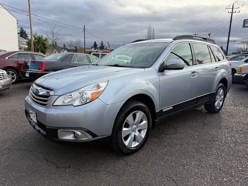Used 2012 Subaru Outback 2.5i Premium w/ All-Weather Pkg image 5