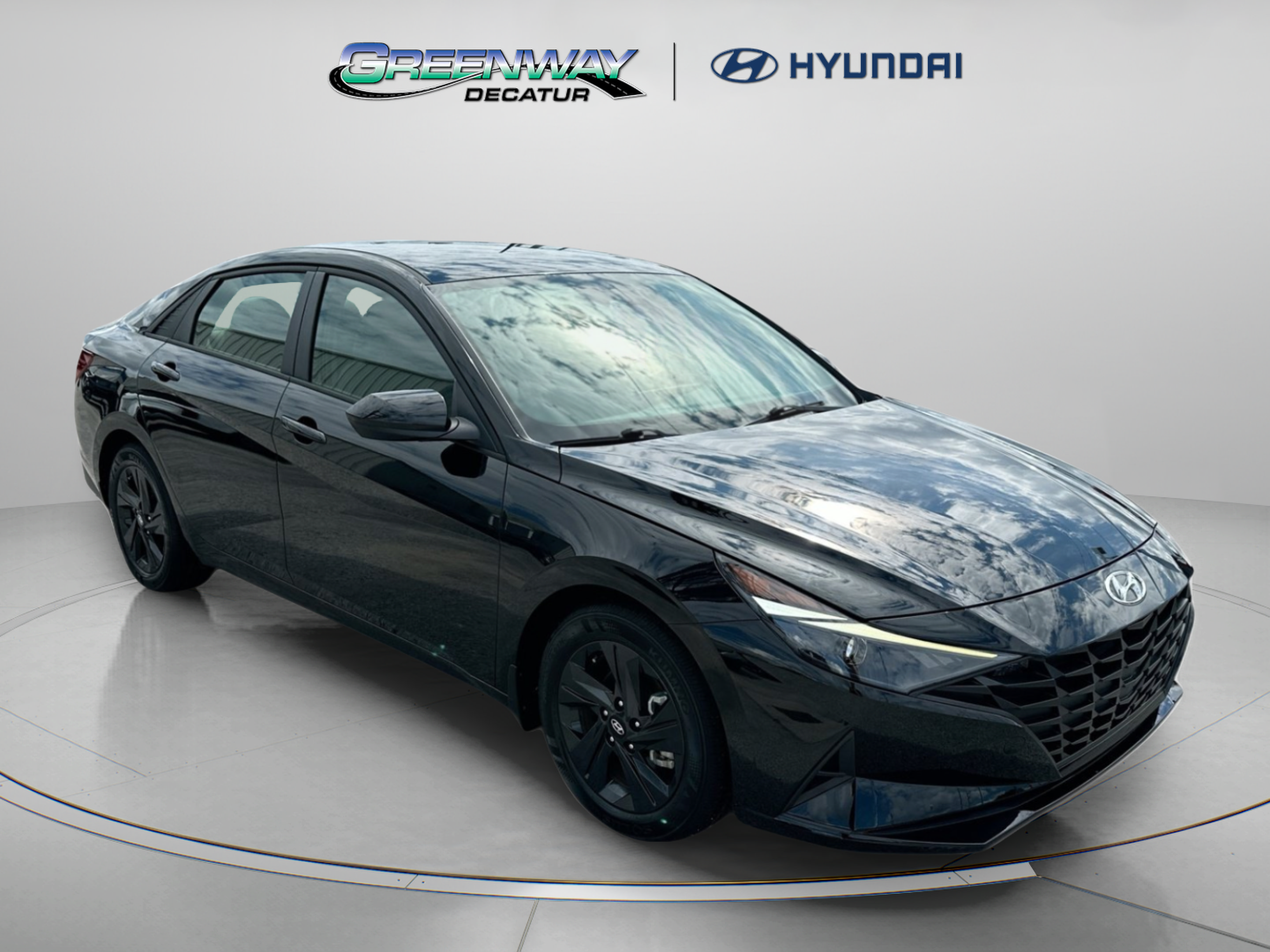 Used 2022 Hyundai Elantra SEL FWD image 1