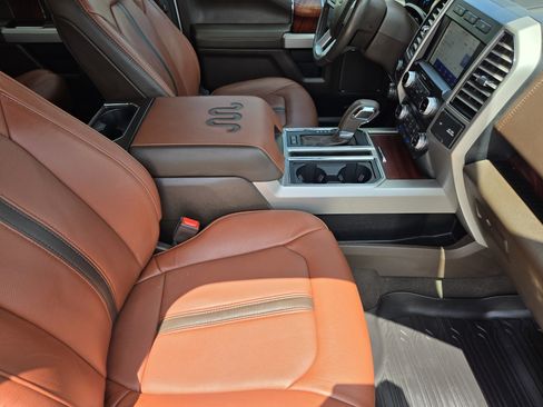 Used 2020 Ford F150 King Ranch w/ Equipment Group 601A Luxury AWD/4WD image 10