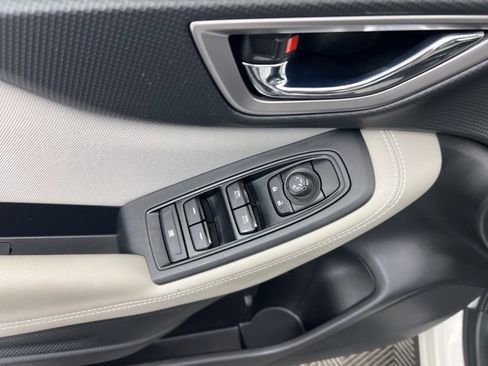 Used 2023 Subaru Forester Premium image 12