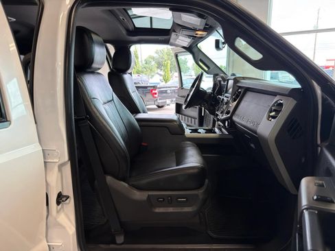 Used 2016 Ford F350 Lariat w/ Lariat Ultimate Package AWD/4WD image 21