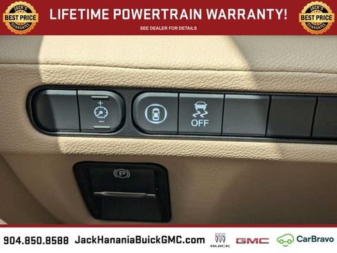 Used 2025 Acura MDX SH-AWD image 27