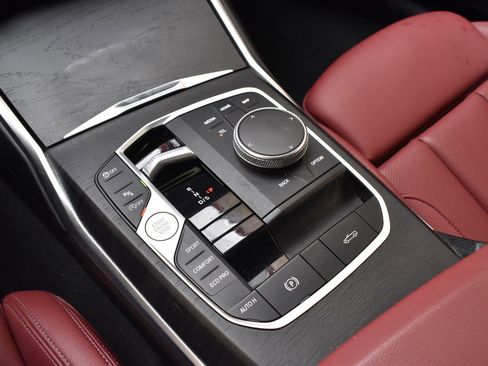 Used 2024 BMW 430i xDrive Convertible w/ Premium Package AWD/4WD image 33
