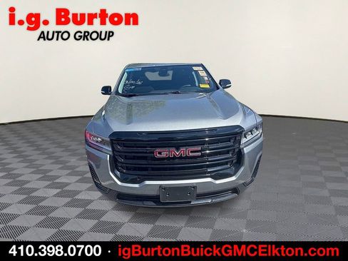 Used 2023 GMC Acadia SLE w/ Driver Convenience Package AWD/4WD image 2