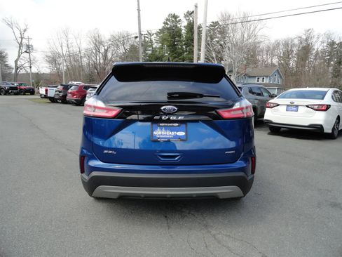 Used 2024 Ford Edge SEL image 6