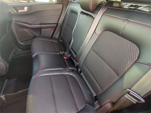 Used 2025 Ford Escape ST-Line w/ Equipment Group 301A image 29