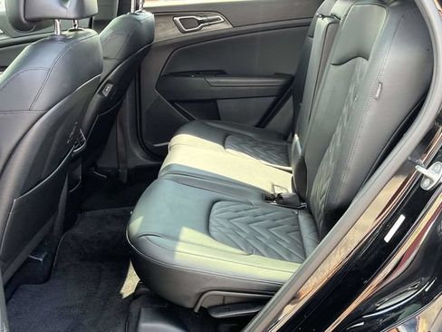 Used 2024 Kia Sportage X-Line w/ X-Line Premium Package AWD/4WD image 16