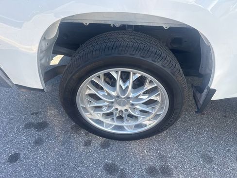 Used 2020 Chevrolet Silverado 1500 LT w/ All-Star Edition image 9