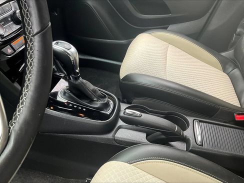 Used 2018 Buick Encore Preferred AWD/4WD image 18