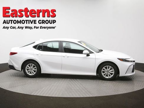 Used 2025 Toyota Camry LE FWD image 45
