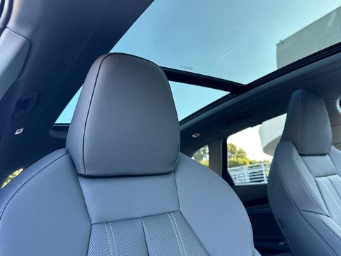 Certified 2025 Audi Q5 Premium Plus w/ Premium Plus image 17