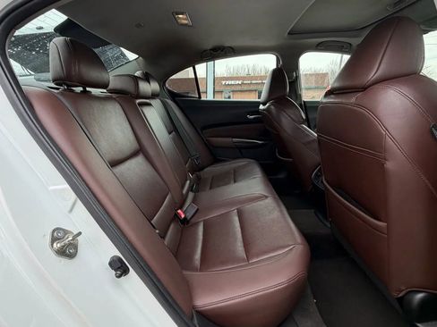 Used 2016 Acura TLX w/ Technology Package FWD image 14