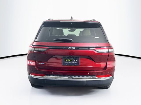 Used 2023 Jeep Grand Cherokee 4WD 4xe w/ Luxury Tech Group II image 7