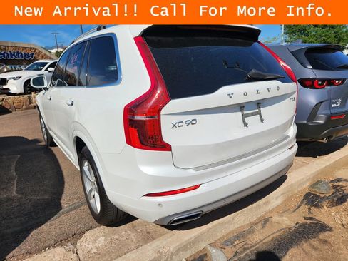 Used 2016 Volvo XC90 T5 Momentum AWD/4WD image 8