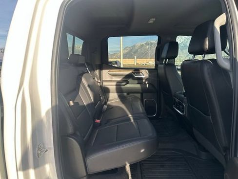 Used 2024 GMC Sierra 1500 Elevation w/ Elevation Premium Package AWD/4WD image 14