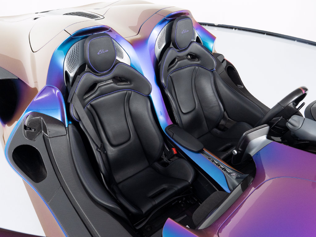 Used 2021 McLaren Elva RWD image 68