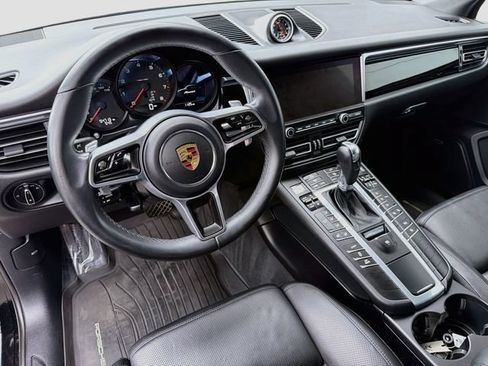 Used 2021 Porsche Macan AWD/4WD image 9