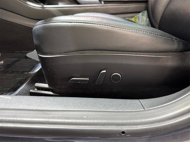 Used 2023 Tesla Model 3 Standard Range RWD image 17