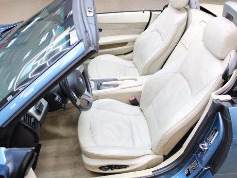 Used 2003 BMW Z4 2.5i RWD image 39
