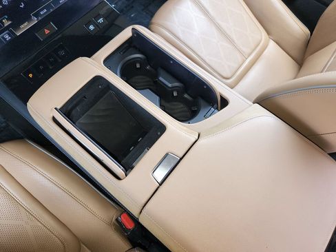 Used 2025 INFINITI QX80 Sensory AWD/4WD image 26