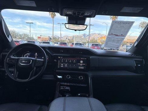 Used 2024 GMC Sierra 1500 AT4 w/ Technology Package image 24