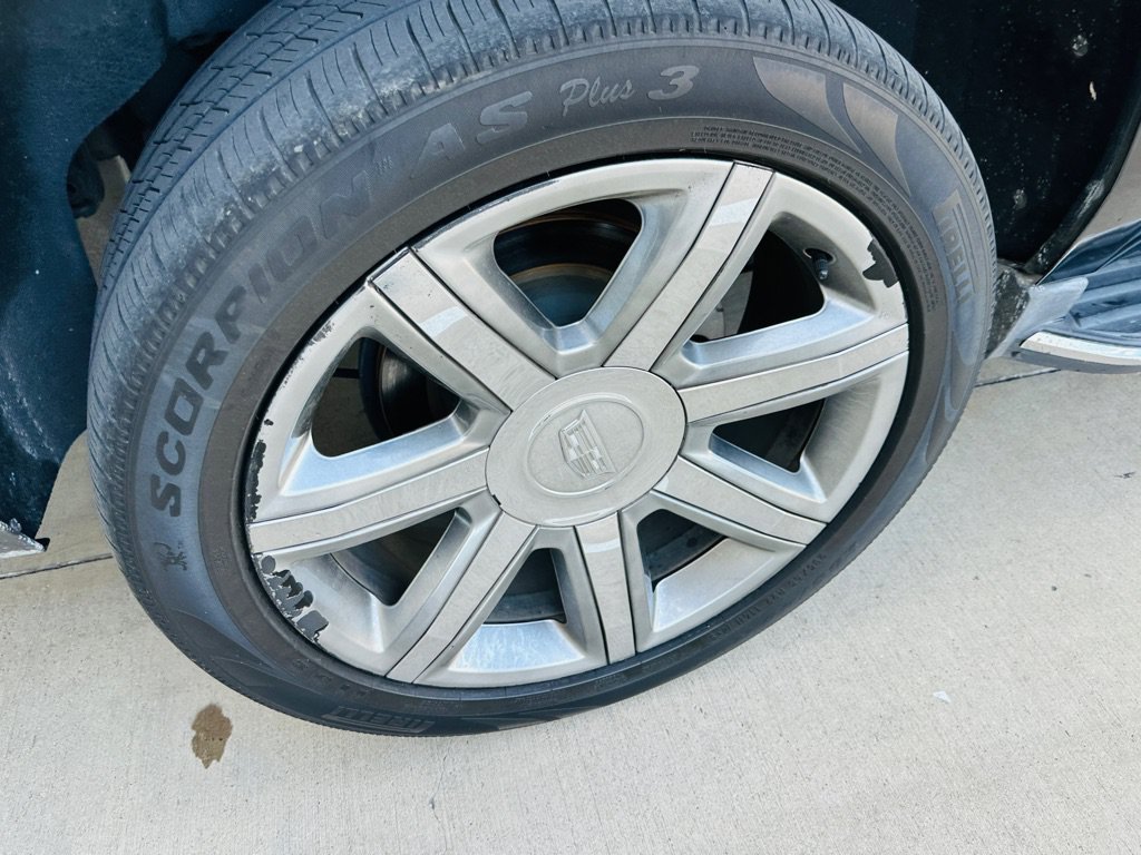 Used 2018 Cadillac Escalade 4WD image 34