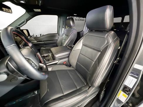 Used 2025 Ford F150 Raptor AWD/4WD image 26