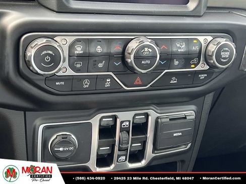Used 2022 Jeep Wrangler Unlimited Sport AWD/4WD image 24