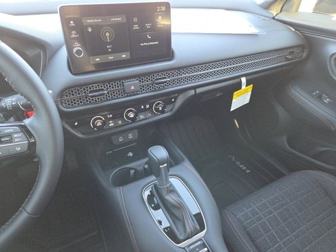 New 2026 Honda HR-V Sport image 28