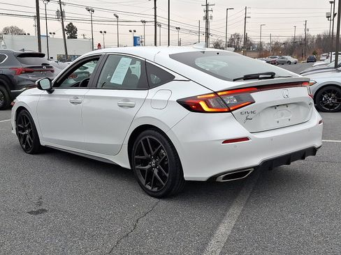 Certified 2023 Honda Civic Sport Touring image 4